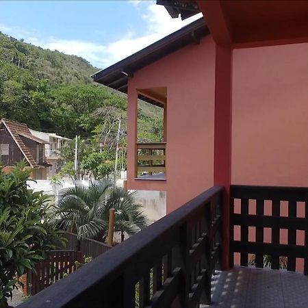 Residencial Do Cadinho Apartment Pinheira Bagian luar foto