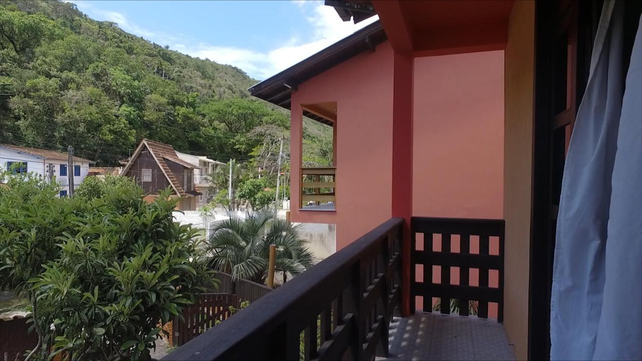 Residencial Do Cadinho Apartment Pinheira Bagian luar foto