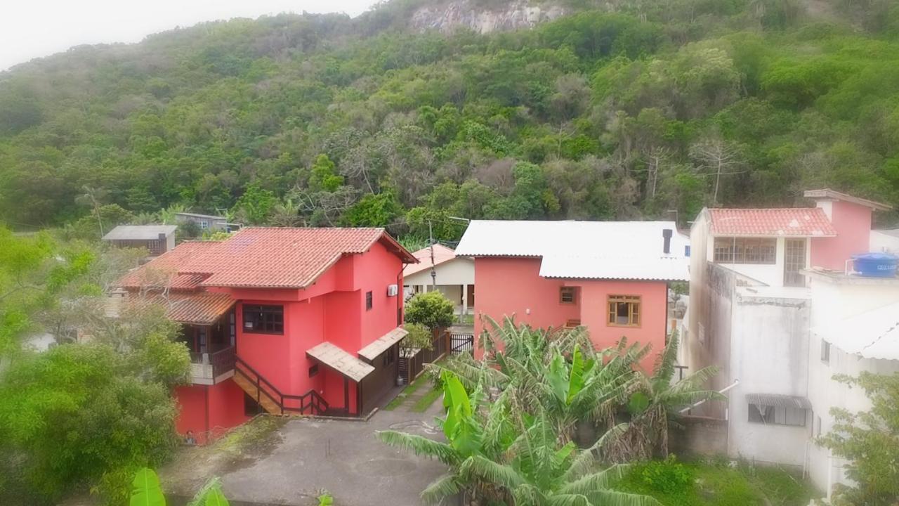 Residencial Do Cadinho Apartment Pinheira Bagian luar foto